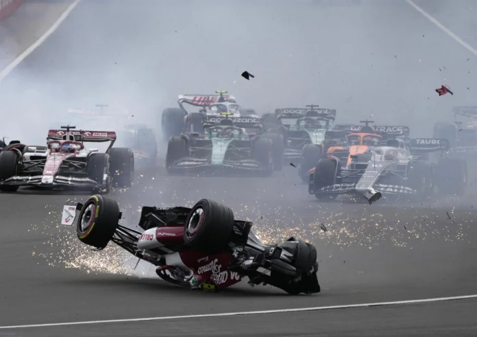 F1: Τρομακτικό ατύχημα στο Grand Prix του Silverstone